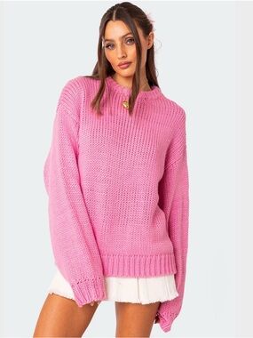 Edikted Bubblegum Pink Crewneck Sweater